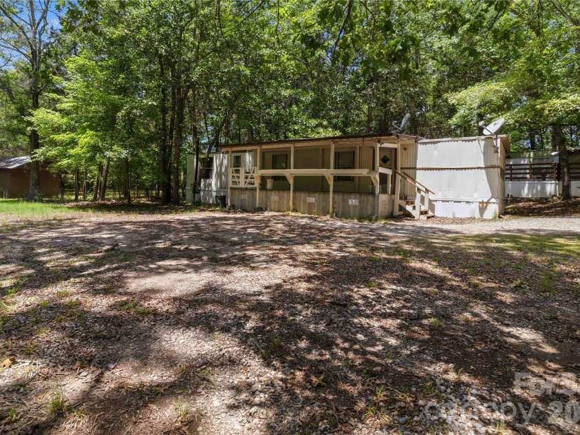 2228 Lannie Lane, Rock Hill, SC 29730.  MLS# CAR4402549, YatesRealty ID 36366. 