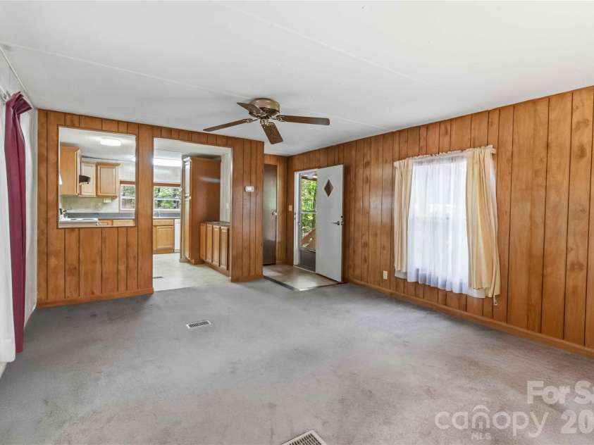 2228 Lannie Lane, Rock Hill, SC 29730.  MLS# CAR4402549, YatesRealty ID 36366. 
