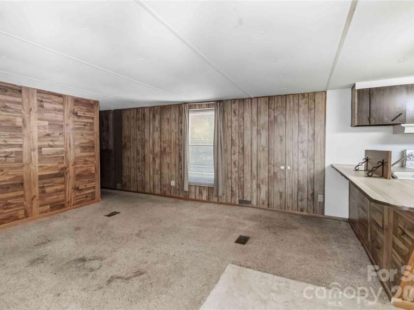 2228 Lannie Lane, Rock Hill, SC 29730.  MLS# CAR4402549, YatesRealty ID 36366. 