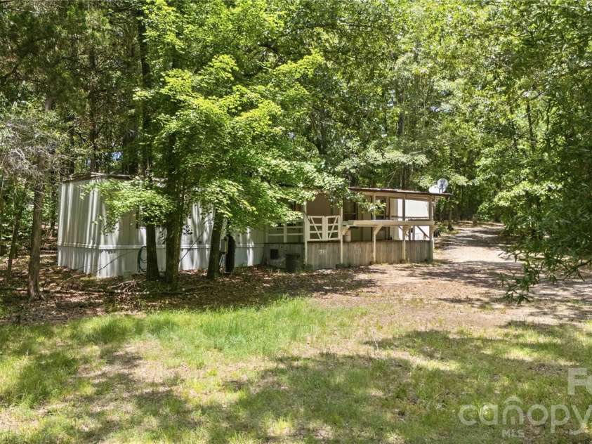 2228 Lannie Lane, Rock Hill, SC 29730.  MLS# CAR4402549, YatesRealty ID 36366. 