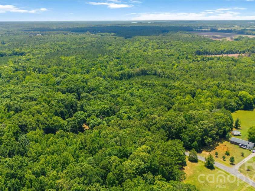 2228 Lannie Lane, Rock Hill, SC 29730.  MLS# CAR4402549, YatesRealty ID 36366. 