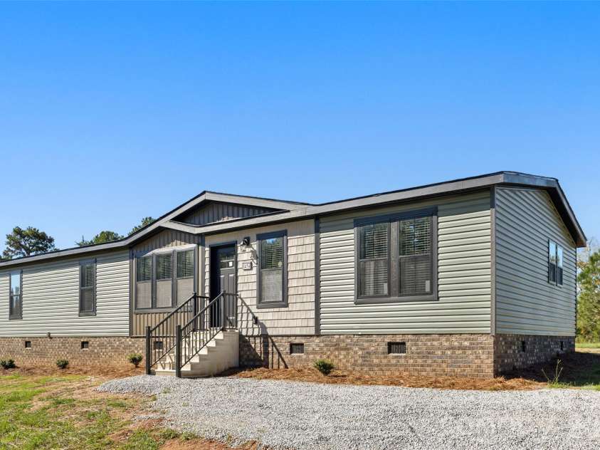 6414 Mingo Road, Heath Springs, SC 29058.  MLS# CAR4402987, YatesRealty ID 36367. 
