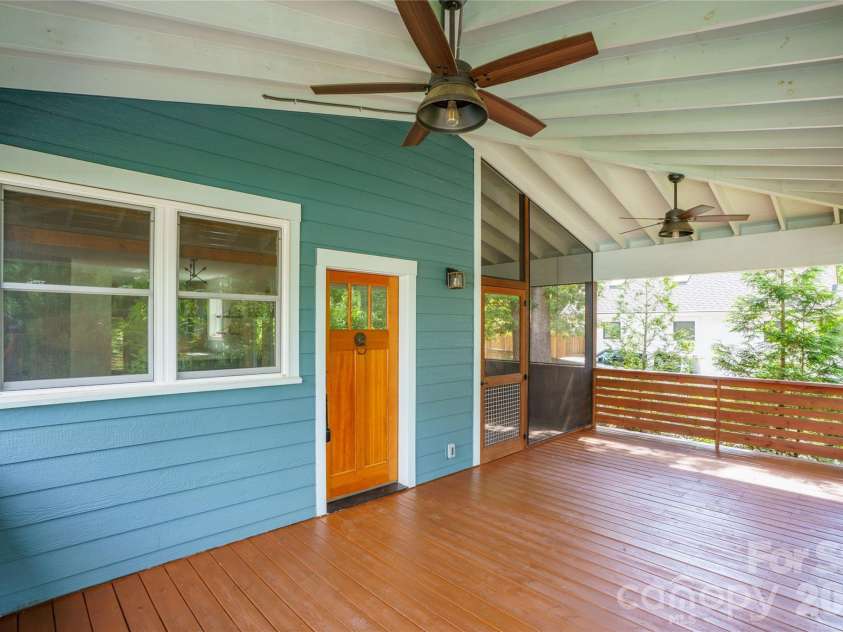 73 Downing Street, Asheville, NC 28806.  MLS# CAR4401958, YatesRealty ID 36369. 