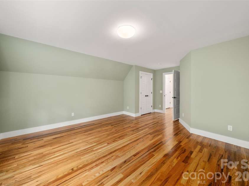 73 Downing Street, Asheville, NC 28806.  MLS# CAR4401958, YatesRealty ID 36369. 