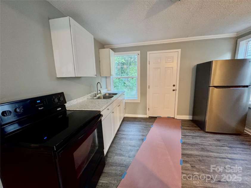 336-338 Hamilton Drive, Concord, NC 28025.  MLS# CAR4251622, YatesRealty ID 3637. 