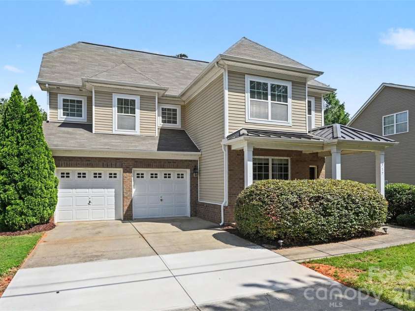 517 Stowe Road, Belmont, NC 28012.  MLS# CAR4399288, YatesRealty ID 36371. Front Exterior