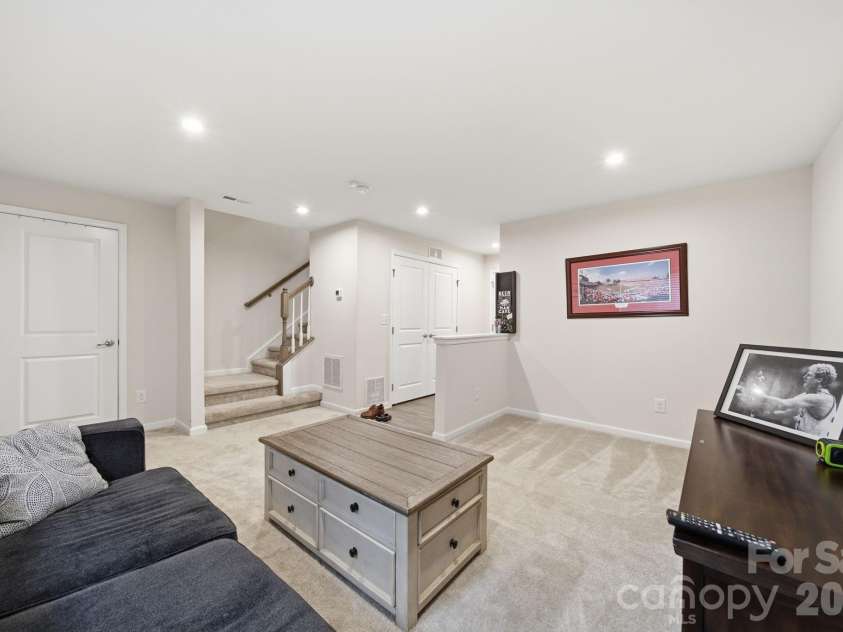 11741 Blessington Road, Huntersville, NC 28078.  MLS# CAR4402102, YatesRealty ID 36372. 
