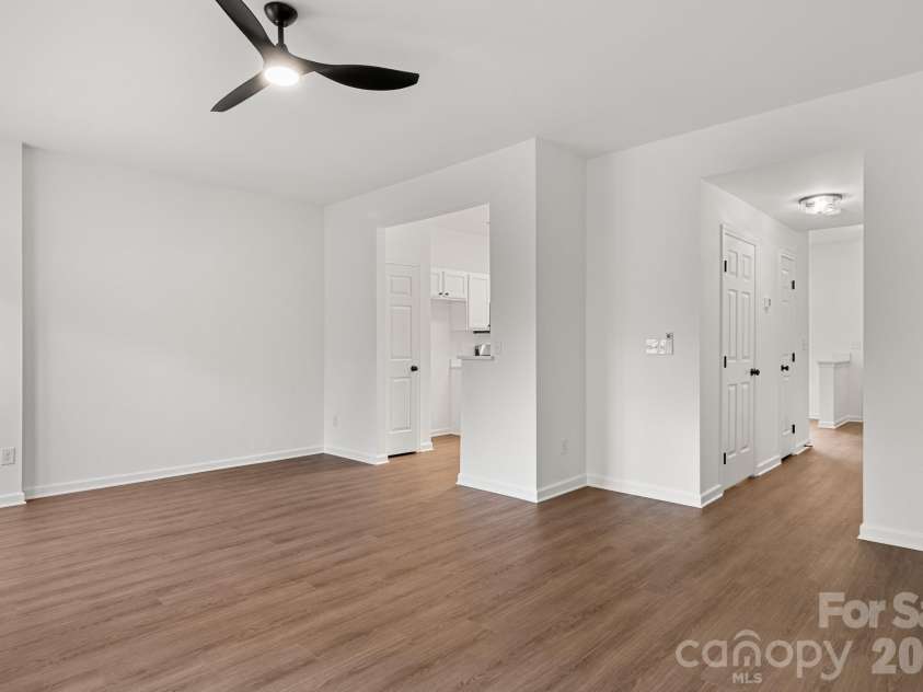 12557 Jessica Place, Charlotte, NC 28269.  MLS# CAR4396131, YatesRealty ID 36374. 