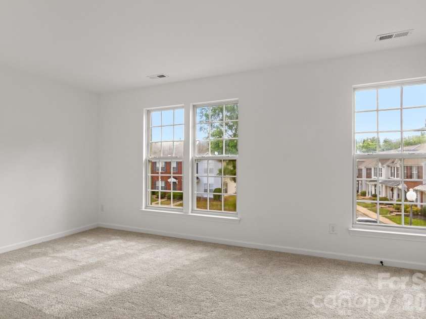 12557 Jessica Place, Charlotte, NC 28269.  MLS# CAR4396131, YatesRealty ID 36374. 