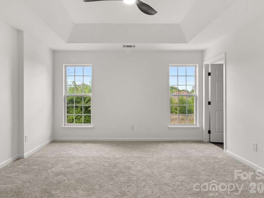 12557 Jessica Place, Charlotte, NC 28269.  MLS# CAR4396131, YatesRealty ID 36374. 