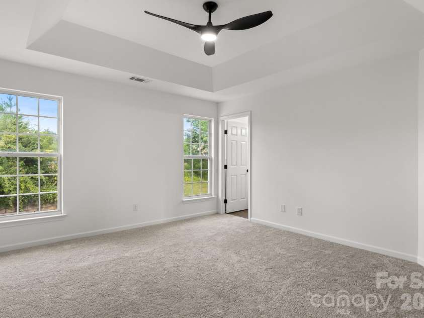 12557 Jessica Place, Charlotte, NC 28269.  MLS# CAR4396131, YatesRealty ID 36374. 