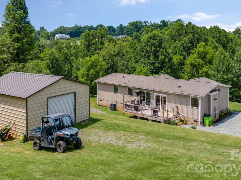 256 Phillips Valley Road, Mars Hill, NC 28754.  MLS# CAR4398012, YatesRealty ID 36375. 