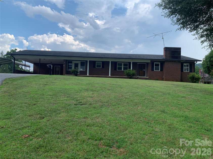 6285 & 6231 Nc 16 Highway, Taylorsville, NC 28681.  MLS# CAR4402704, YatesRealty ID 36376. 