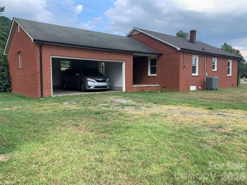 6285 & 6231 Nc 16 Highway, Taylorsville, NC 28681.  MLS# CAR4402704, YatesRealty ID 36376. 
