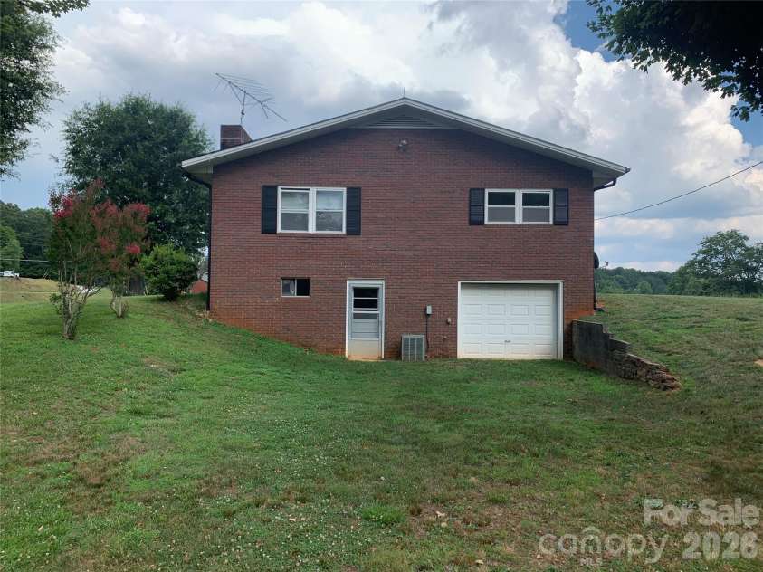 6285 & 6231 Nc 16 Highway, Taylorsville, NC 28681.  MLS# CAR4402704, YatesRealty ID 36376. 