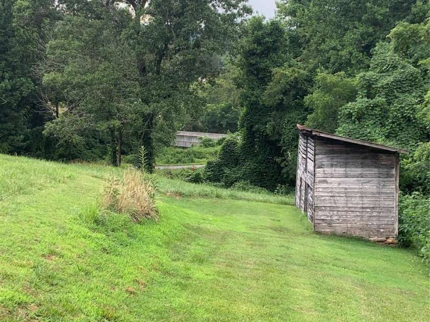 6285 & 6231 Nc 16 Highway, Taylorsville, NC 28681.  MLS# CAR4402704, YatesRealty ID 36376. 