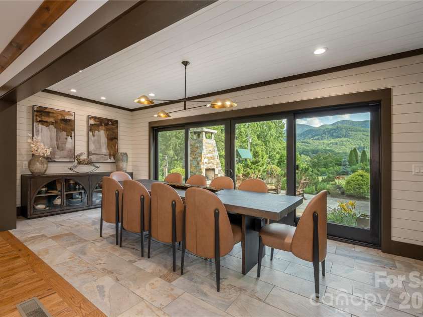 345 Prospect Drive, Burnsville, NC 28714.  MLS# CAR4399945, YatesRealty ID 36378. Formal dining room
