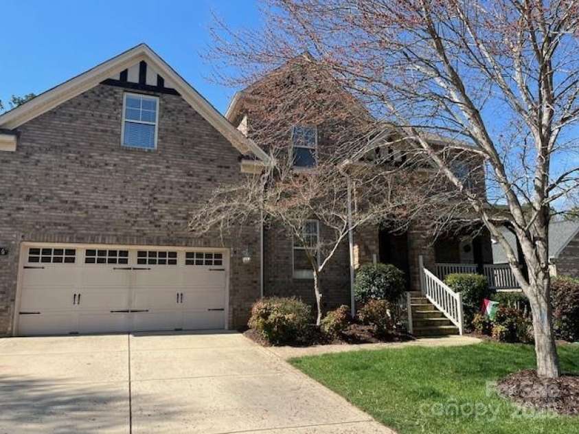 406 Deer Brush Lane, Waxhaw, NC 28173.  MLS# CAR4238734, YatesRealty ID 3638. Home Front
