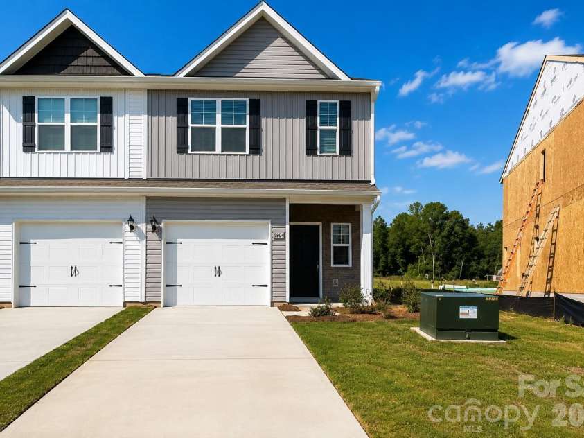 5905 Wallace Avenue, Charlotte, NC 28227.  MLS# CAR4345608, YatesRealty ID 3638. 