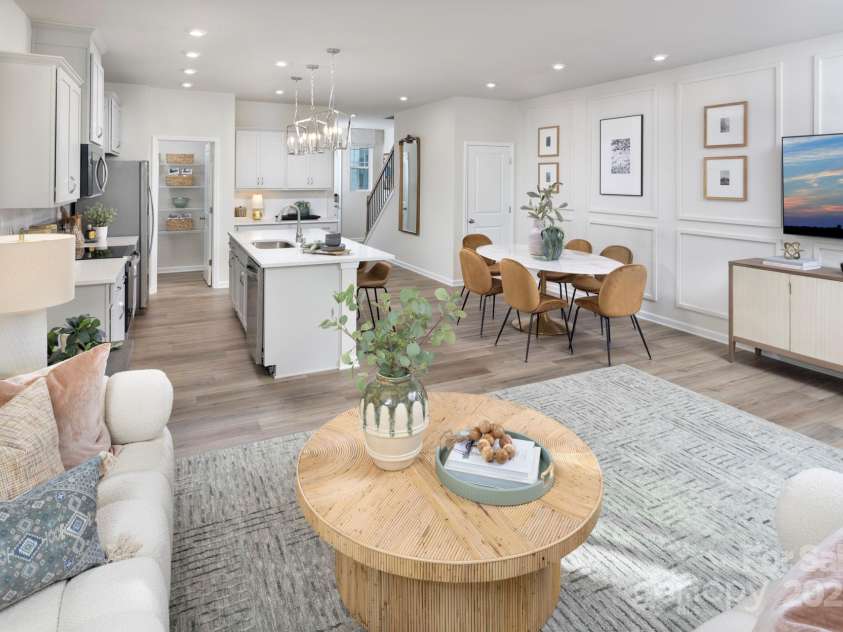 6023 Mallow Crossing Lane, Charlotte, NC 28213.  MLS# CAR4328438, YatesRealty ID 3638. 