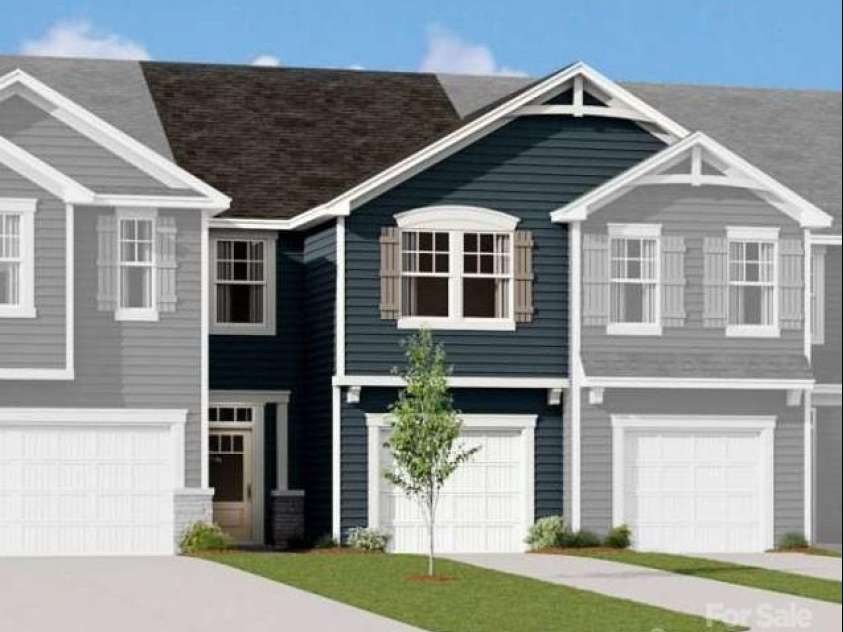 6023 Mallow Crossing Lane, Charlotte, NC 28213.  MLS# CAR4328438, YatesRealty ID 3638. 