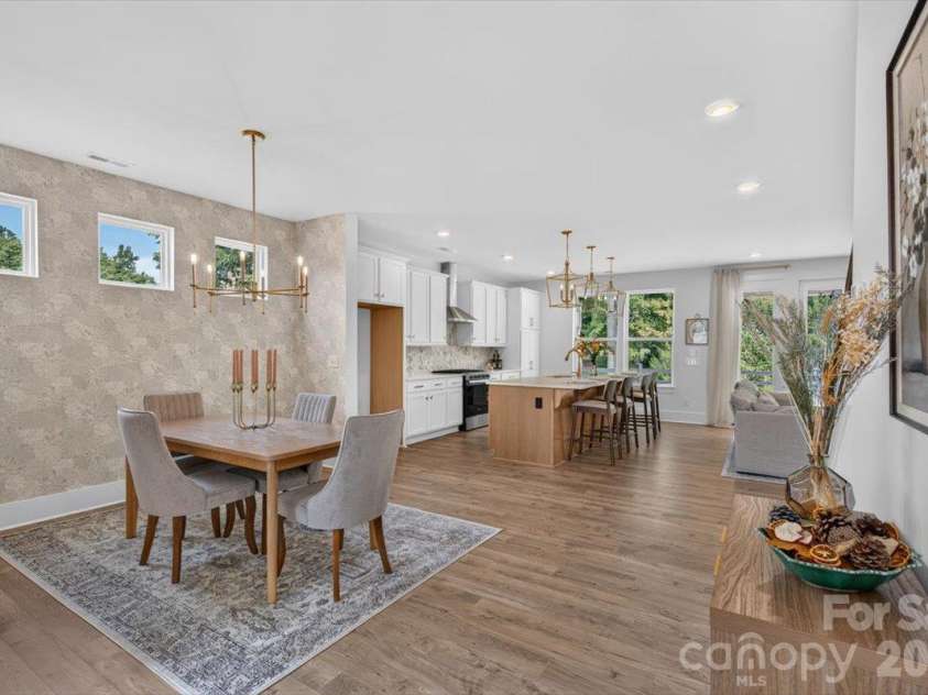 4919 Potter Road, Matthews, NC 28104.  MLS# CAR4395738, YatesRealty ID 36381. 