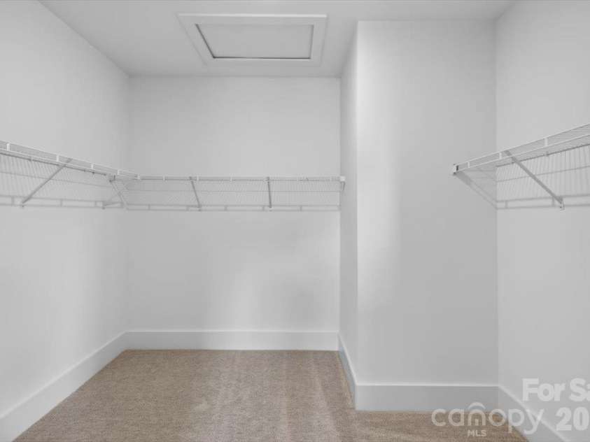 4919 Potter Road, Matthews, NC 28104.  MLS# CAR4395738, YatesRealty ID 36381. 