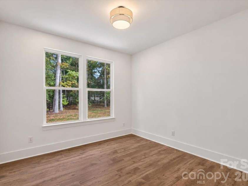 4919 Potter Road, Matthews, NC 28104.  MLS# CAR4395738, YatesRealty ID 36381. 