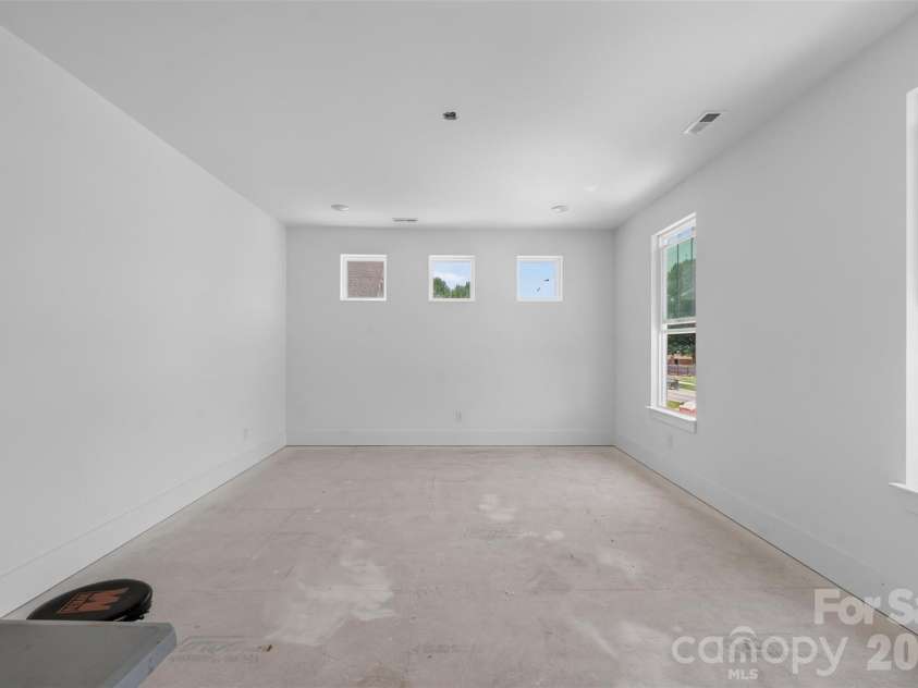 4919 Potter Road, Matthews, NC 28104.  MLS# CAR4395738, YatesRealty ID 36381. Bonus Room
