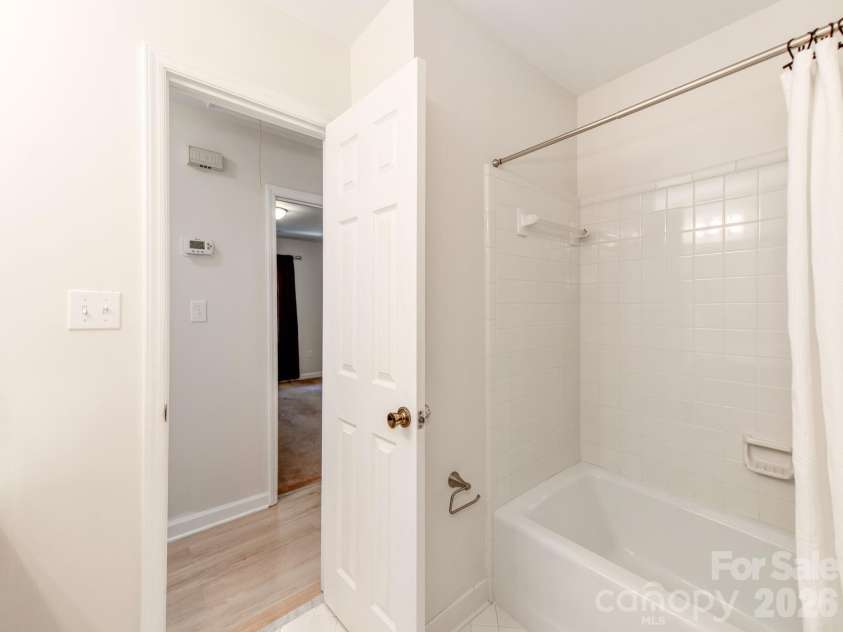 4625 Annerly Court, Charlotte, NC 28226.  MLS# CAR4399934, YatesRealty ID 36383. 