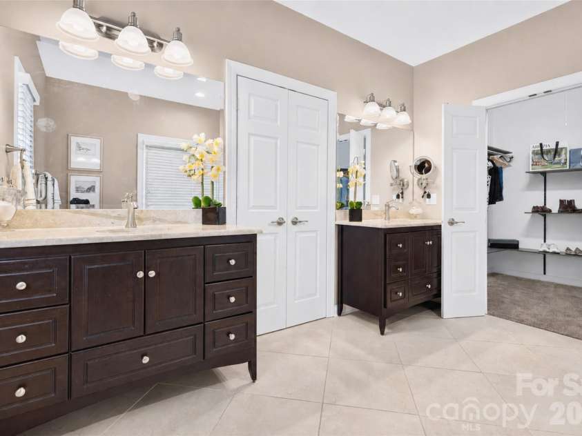 12700 Willow Grove Way, Huntersville, NC 28078.  MLS# CAR4400090, YatesRealty ID 36384. 