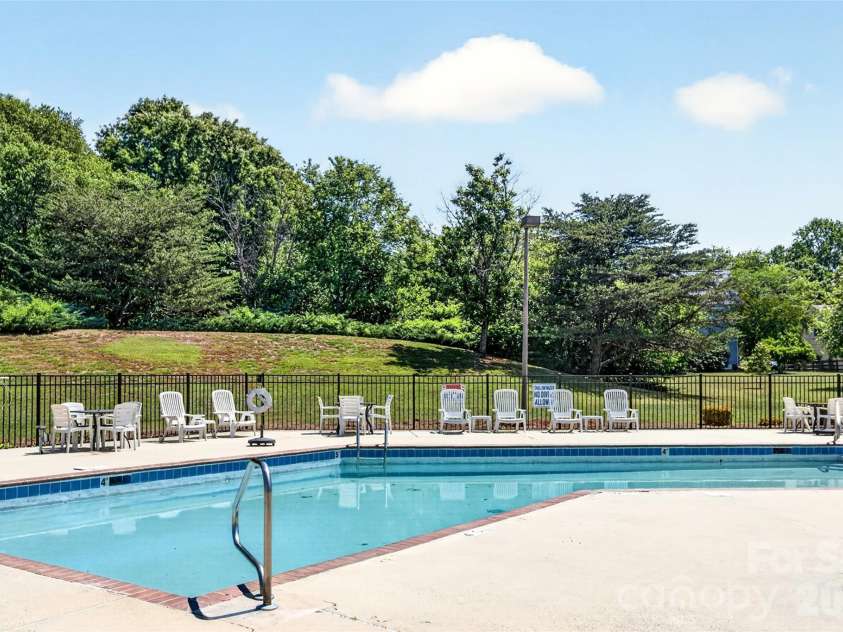12700 Willow Grove Way, Huntersville, NC 28078.  MLS# CAR4400090, YatesRealty ID 36384. 