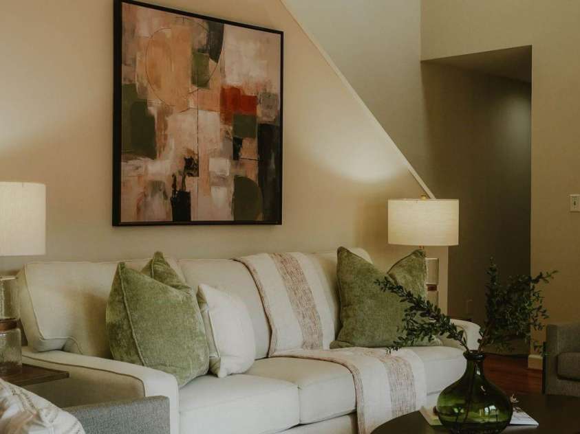 815 Lexington Avenue, Charlotte, NC 28203.  MLS# CAR4399546, YatesRealty ID 36388. 