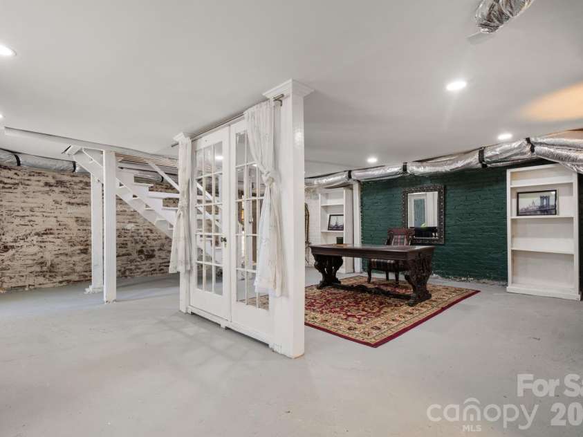 1407 Mimosa Lane, Lenoir, NC 28645.  MLS# CAR4405625, YatesRealty ID 3639. 