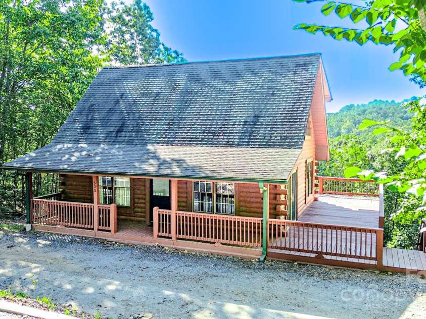 522 Woodgate Drive, Bostic, NC 28018.  MLS# CAR4235695, YatesRealty ID 3639. 