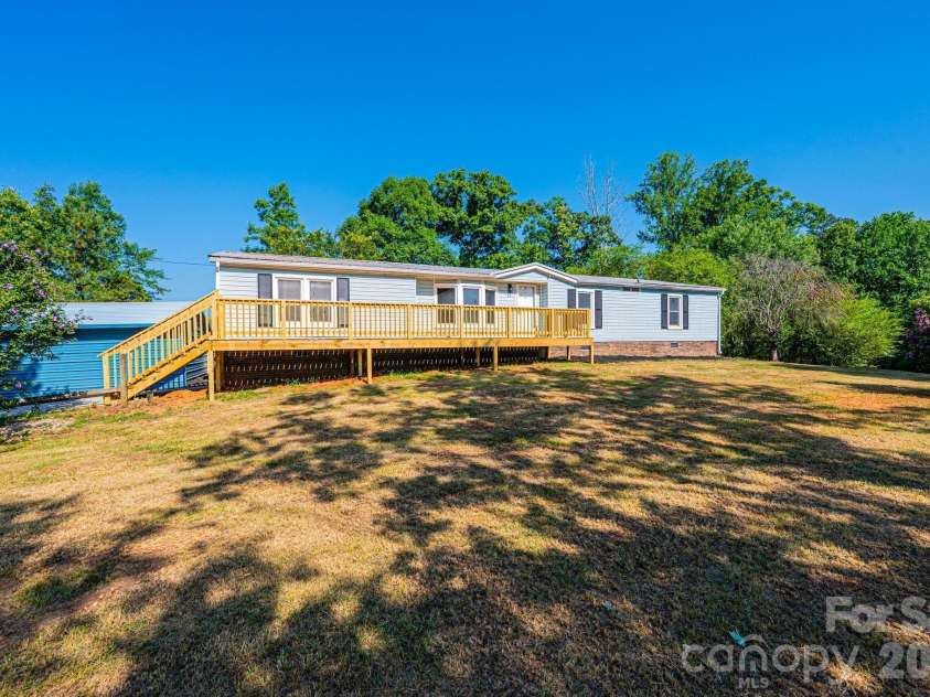 1143 Cheyenne Oaks Drive, Claremont, NC 28610.  MLS# CAR4398648, YatesRealty ID 36390. 