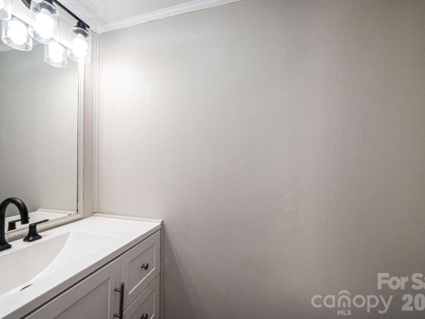 1143 Cheyenne Oaks Drive, Claremont, NC 28610.  MLS# CAR4398648, YatesRealty ID 36390. 