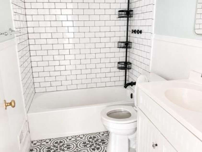 706 12th Avenue, Hickory, NC 28601.  MLS# CAR4401188, YatesRealty ID 36391. 