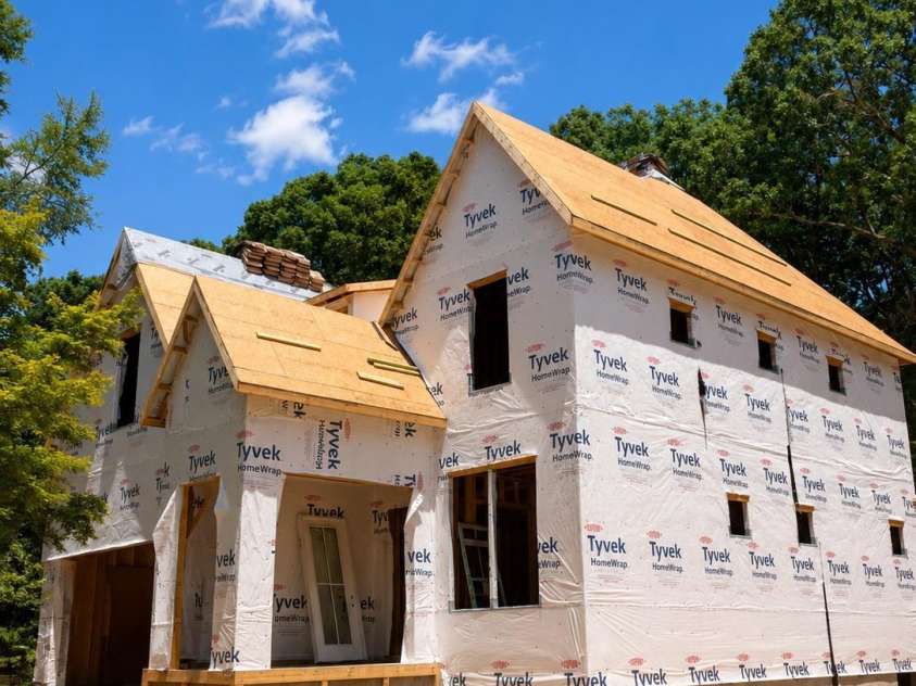 7207 Benita Drive, Charlotte, NC 28212.  MLS# CAR4389589, YatesRealty ID 36393. 