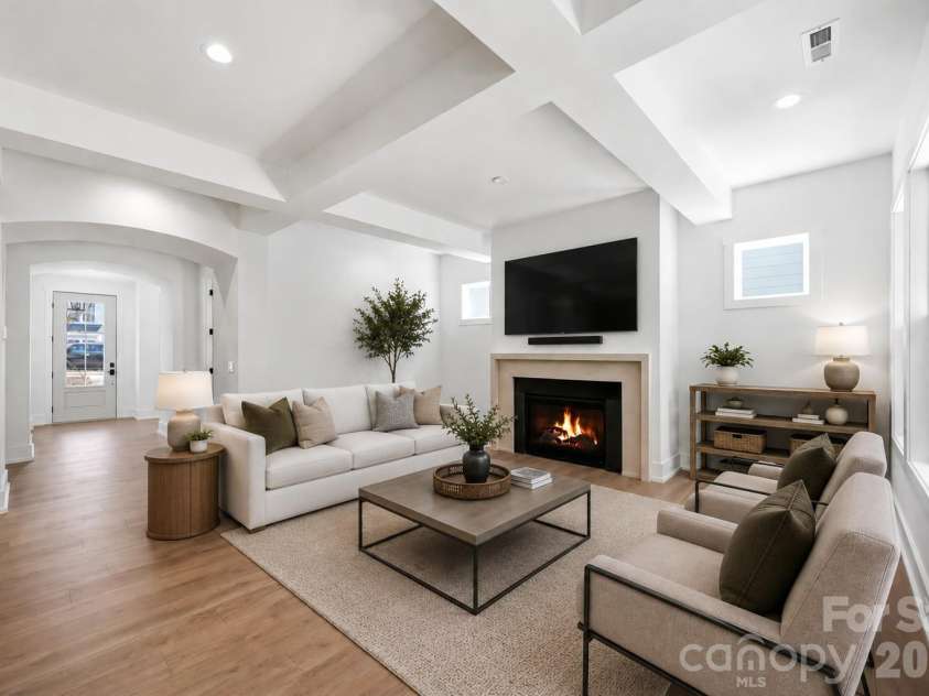7207 Benita Drive, Charlotte, NC 28212.  MLS# CAR4389589, YatesRealty ID 36393. Representative photo