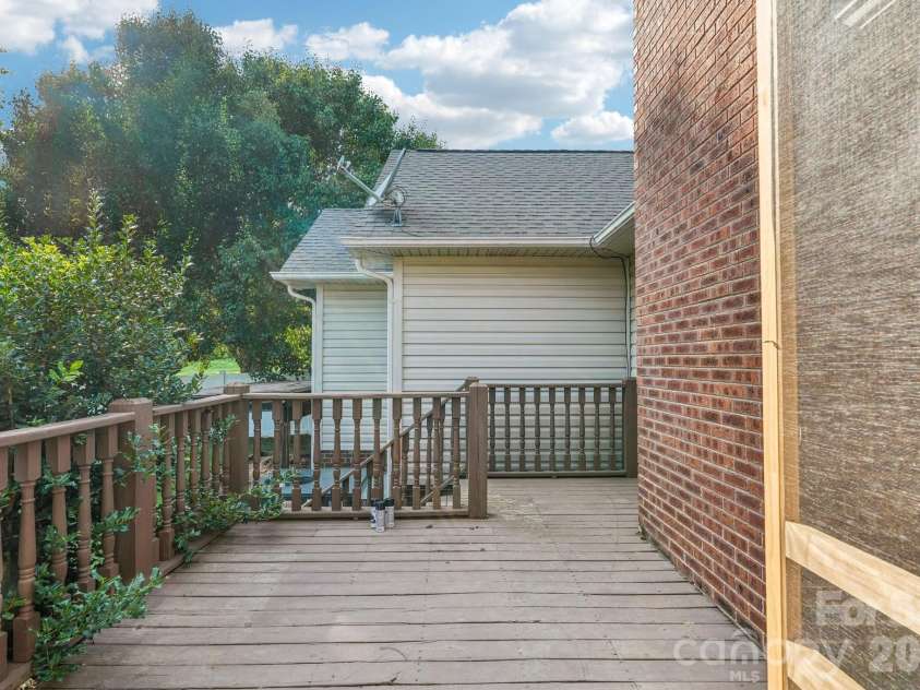 203 Royal Avenue, Albemarle, NC 28001.  MLS# CAR4401076, YatesRealty ID 36394. Deck