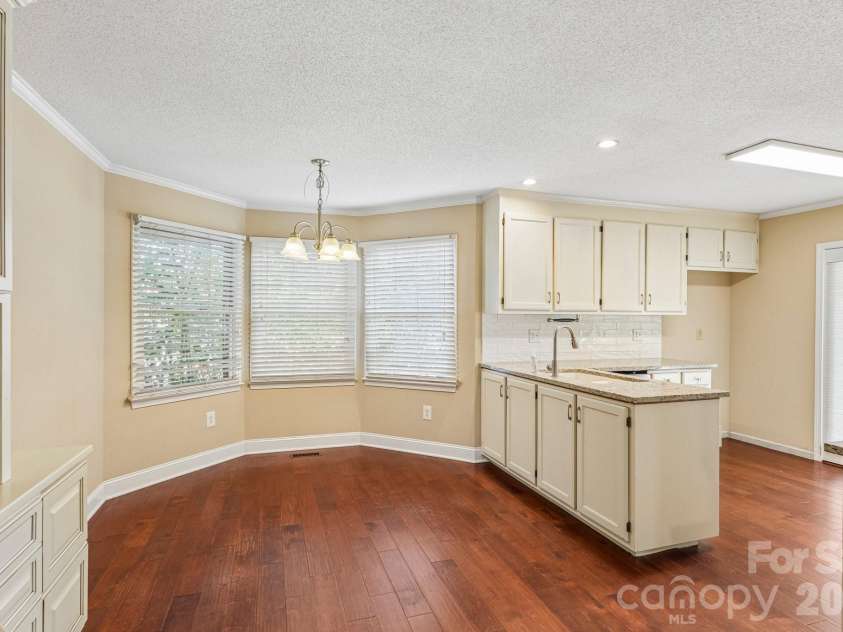 203 Royal Avenue, Albemarle, NC 28001.  MLS# CAR4401076, YatesRealty ID 36394. Dining
