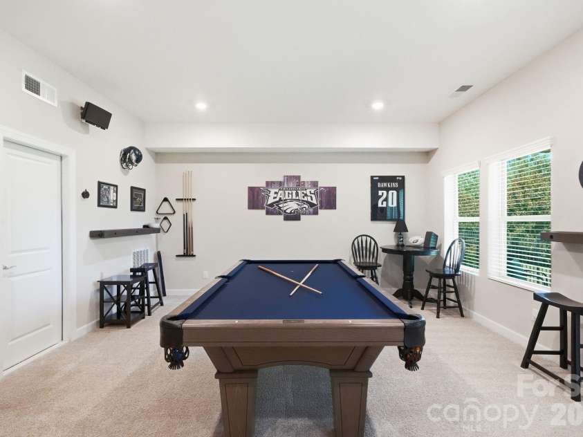 14419 Batteliere Drive, Charlotte, NC 28278.  MLS# CAR4400347, YatesRealty ID 36396. 