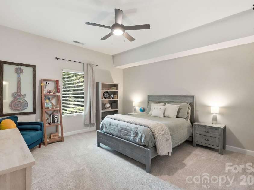 14419 Batteliere Drive, Charlotte, NC 28278.  MLS# CAR4400347, YatesRealty ID 36396. Lower Level Bedroom