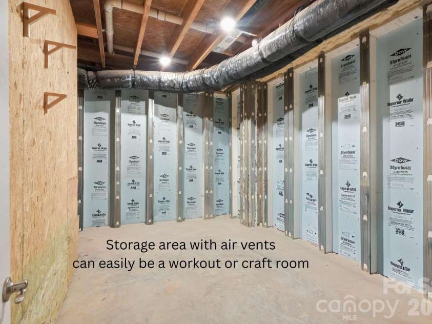 14419 Batteliere Drive, Charlotte, NC 28278.  MLS# CAR4400347, YatesRealty ID 36396. Storage area (2)