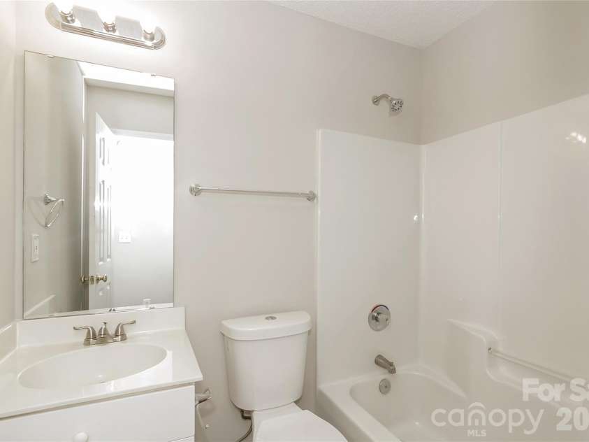 104 Lenox Lane, Monroe, NC 28110.  MLS# CAR4402867, YatesRealty ID 36397. 