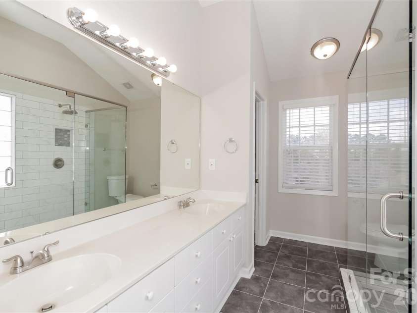 104 Lenox Lane, Monroe, NC 28110.  MLS# CAR4402867, YatesRealty ID 36397. 