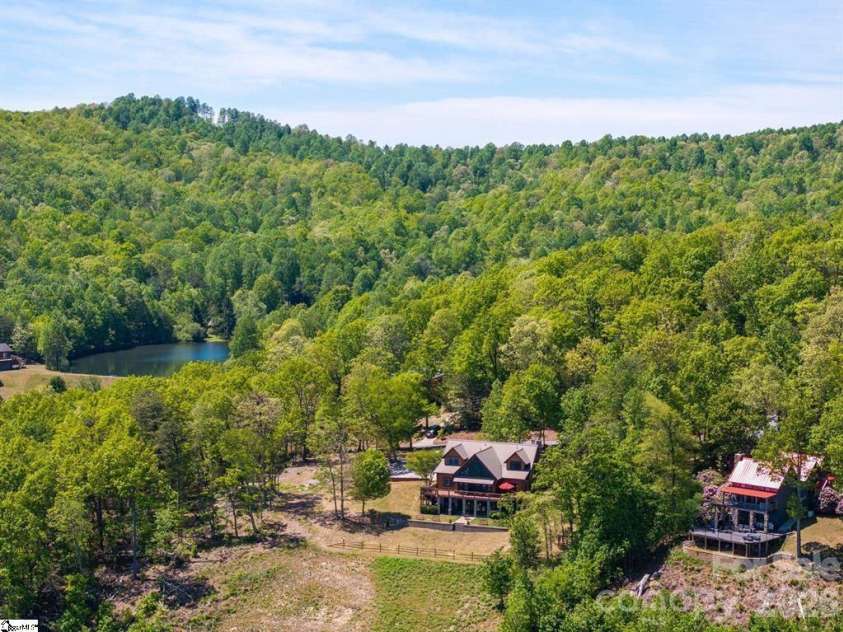 240 Morning Ride Drive, Columbus, NC 28722.  MLS# CAR4377490, YatesRealty ID 36398. 