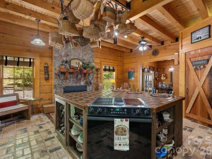 240 Morning Ride Drive, Columbus, NC 28722.  MLS# CAR4377490, YatesRealty ID 36398. 