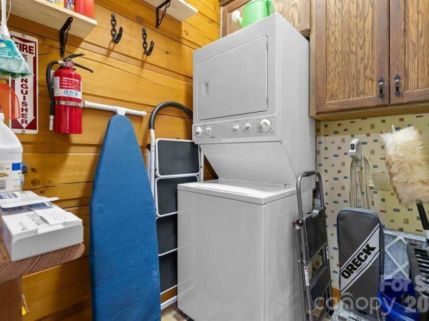 240 Morning Ride Drive, Columbus, NC 28722.  MLS# CAR4377490, YatesRealty ID 36398. 